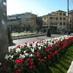 Les De La Place Sanremo