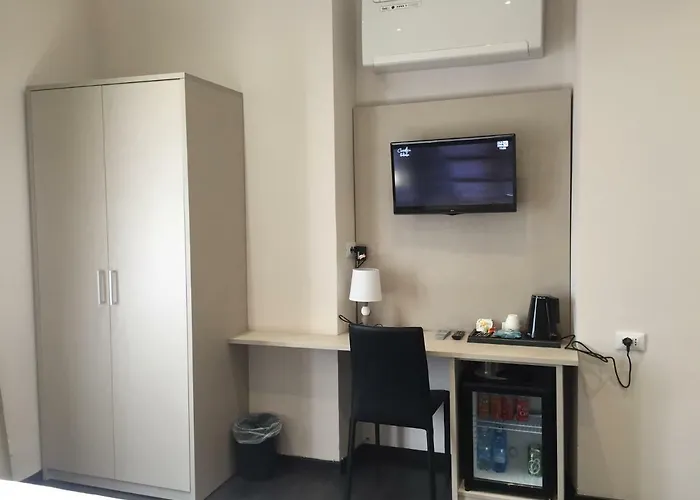 Pensjonat Les De La Place 4*