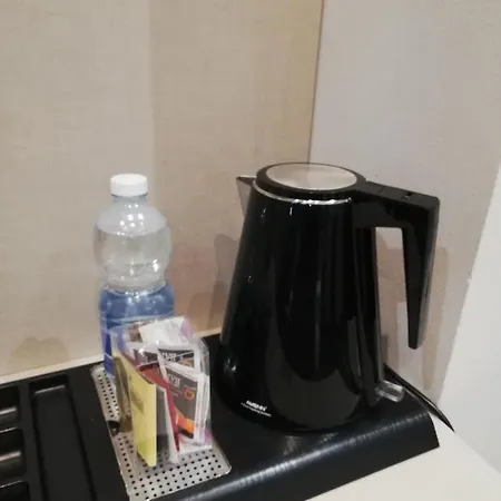 ゲストハウス Les De La Place サンレモ