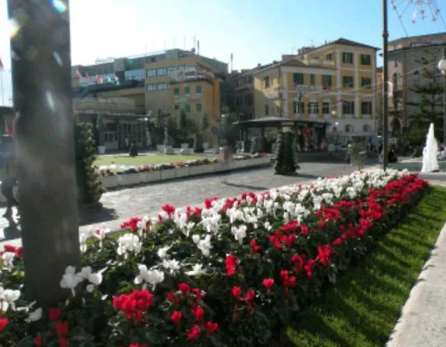 Les De La Place Σαν Ρέμο